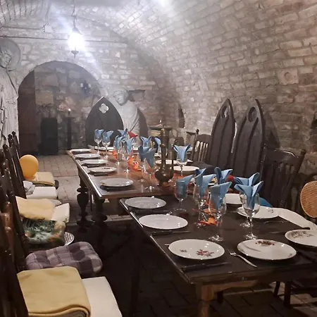 Zsurterasz Vendeghaz Privatunterkunft Etyek