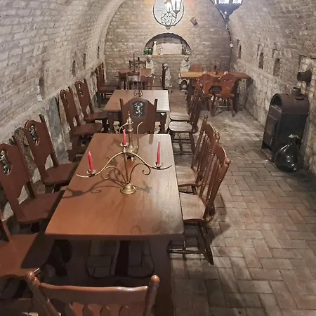 Zsurterasz Vendeghaz Etyek
